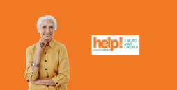 idosa feliz com empréstimo Help!
